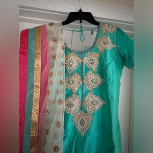 No filter, shalwar kameez